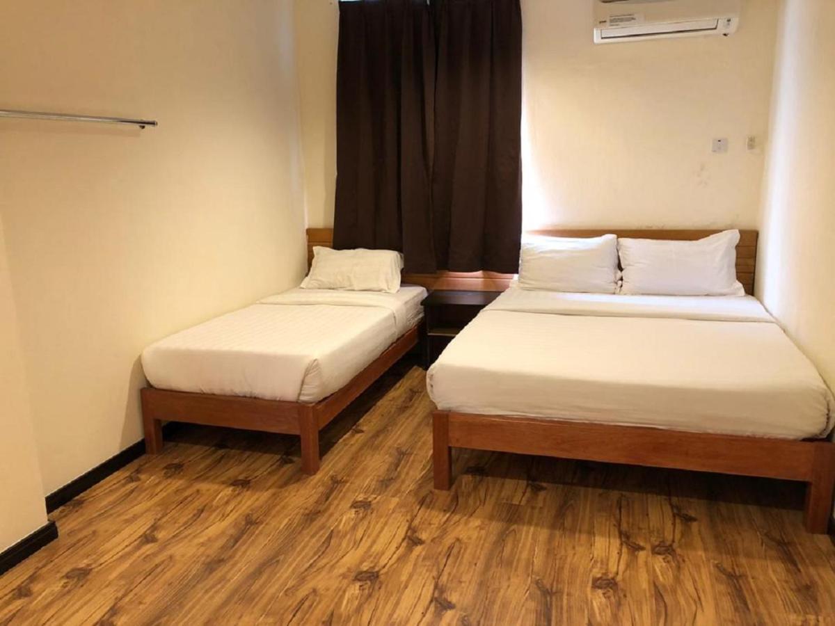 Hotel Sarina Mukah Екстериор снимка
